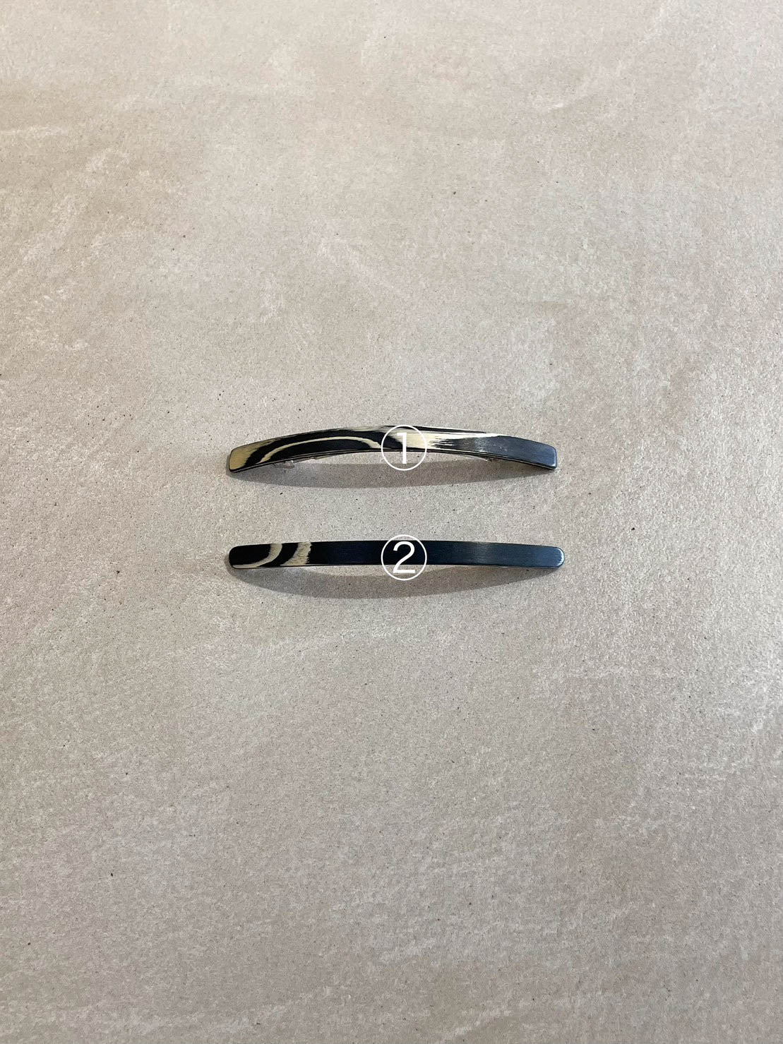 KOSTKAMM ピンバレッタ white black wood