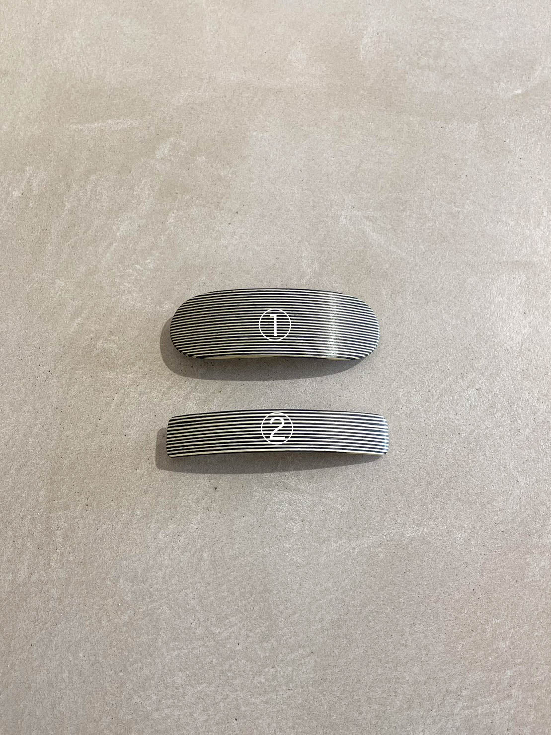 KOSTKAMM バレッタ horizontal stripes black white wood