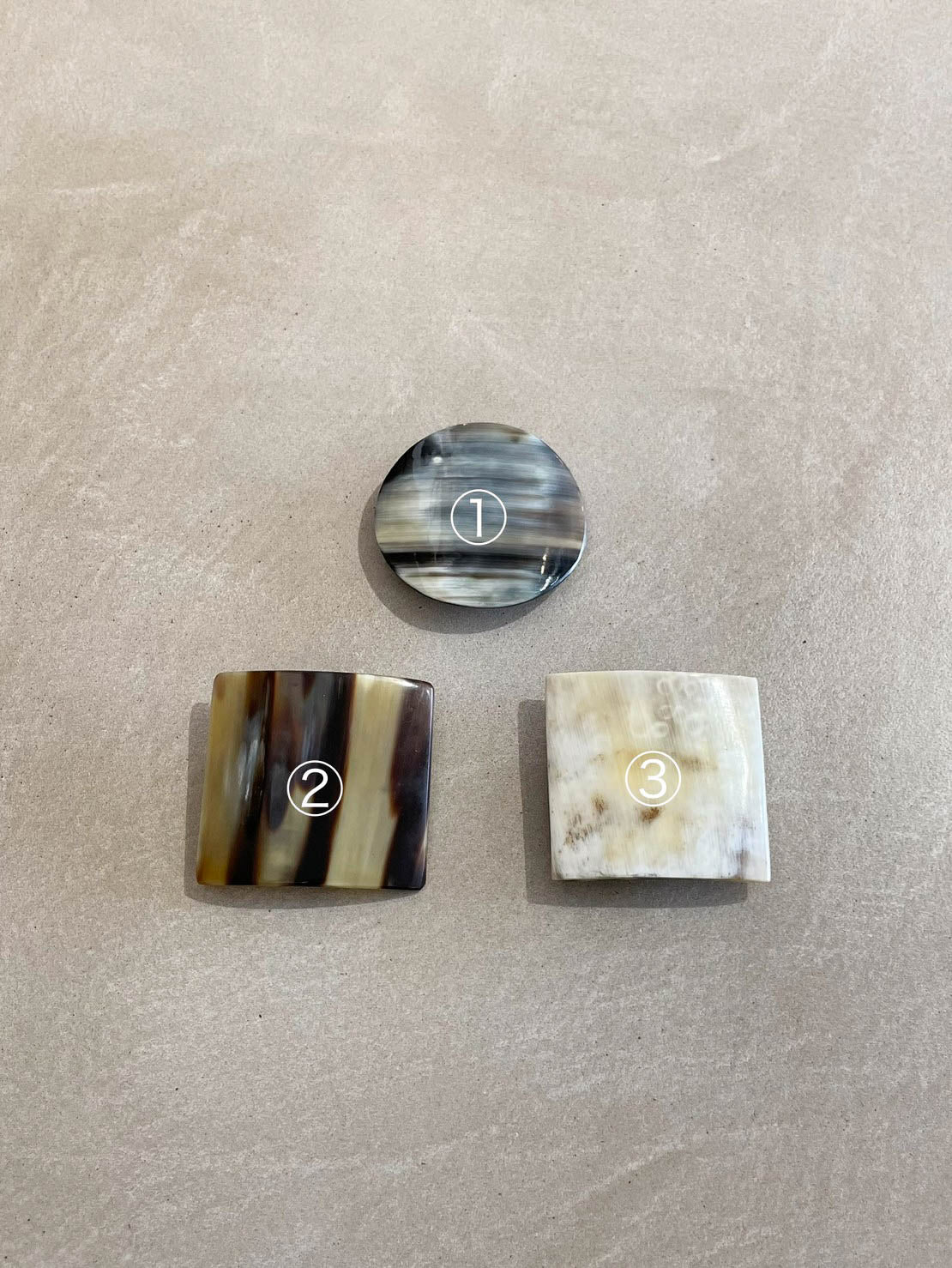 KOSTKAMM バレッタ 水牛