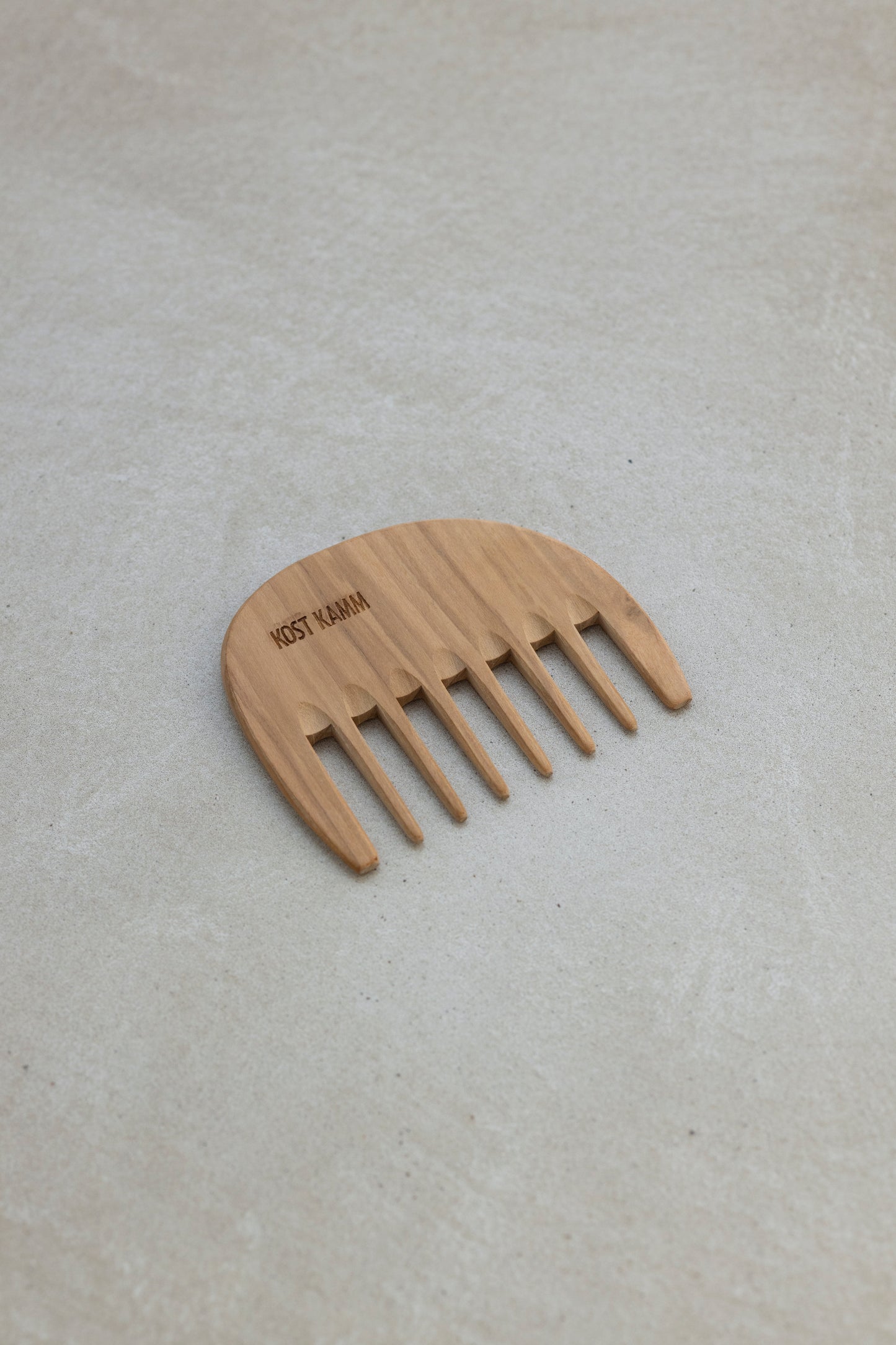 KOSTKAMM Curl comb / Small / Olive wood