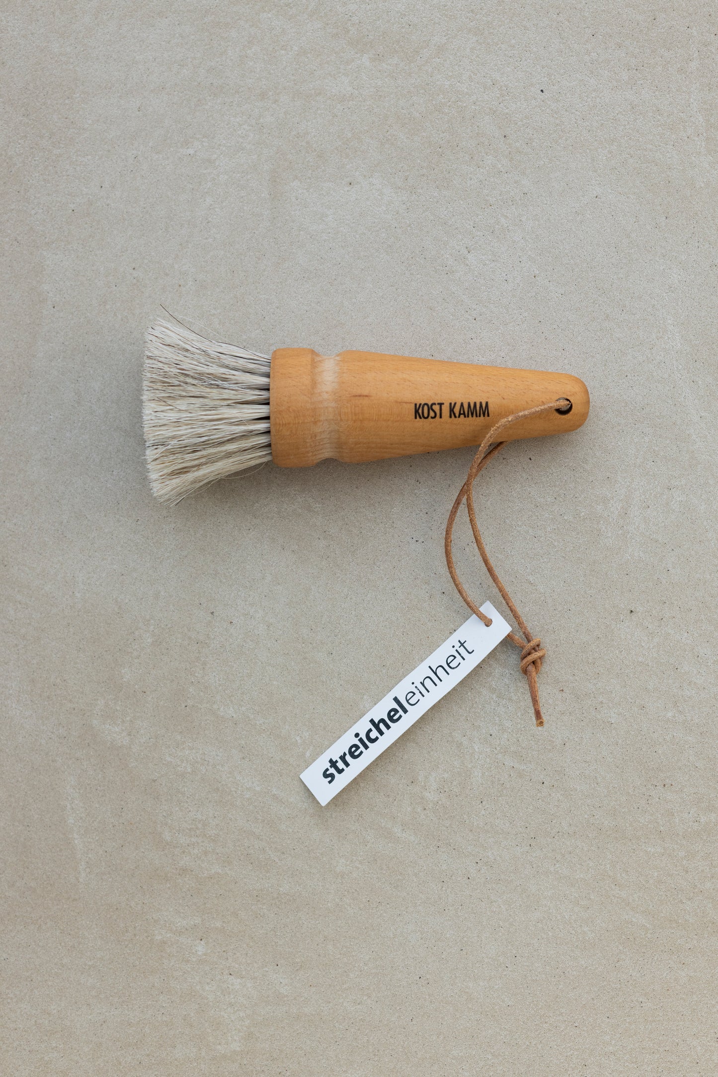 KOSTKAMM Belly Brush Beech wood