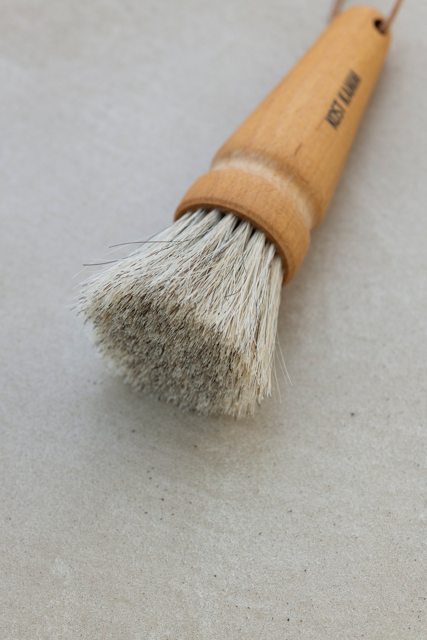 KOSTKAMM Belly Brush Beech wood