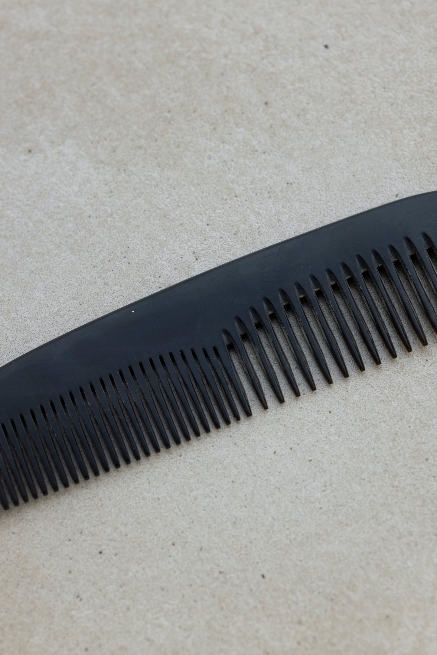 KOSTKAMM Hairdressing comb 水牛 13cm / extra wide-narrow