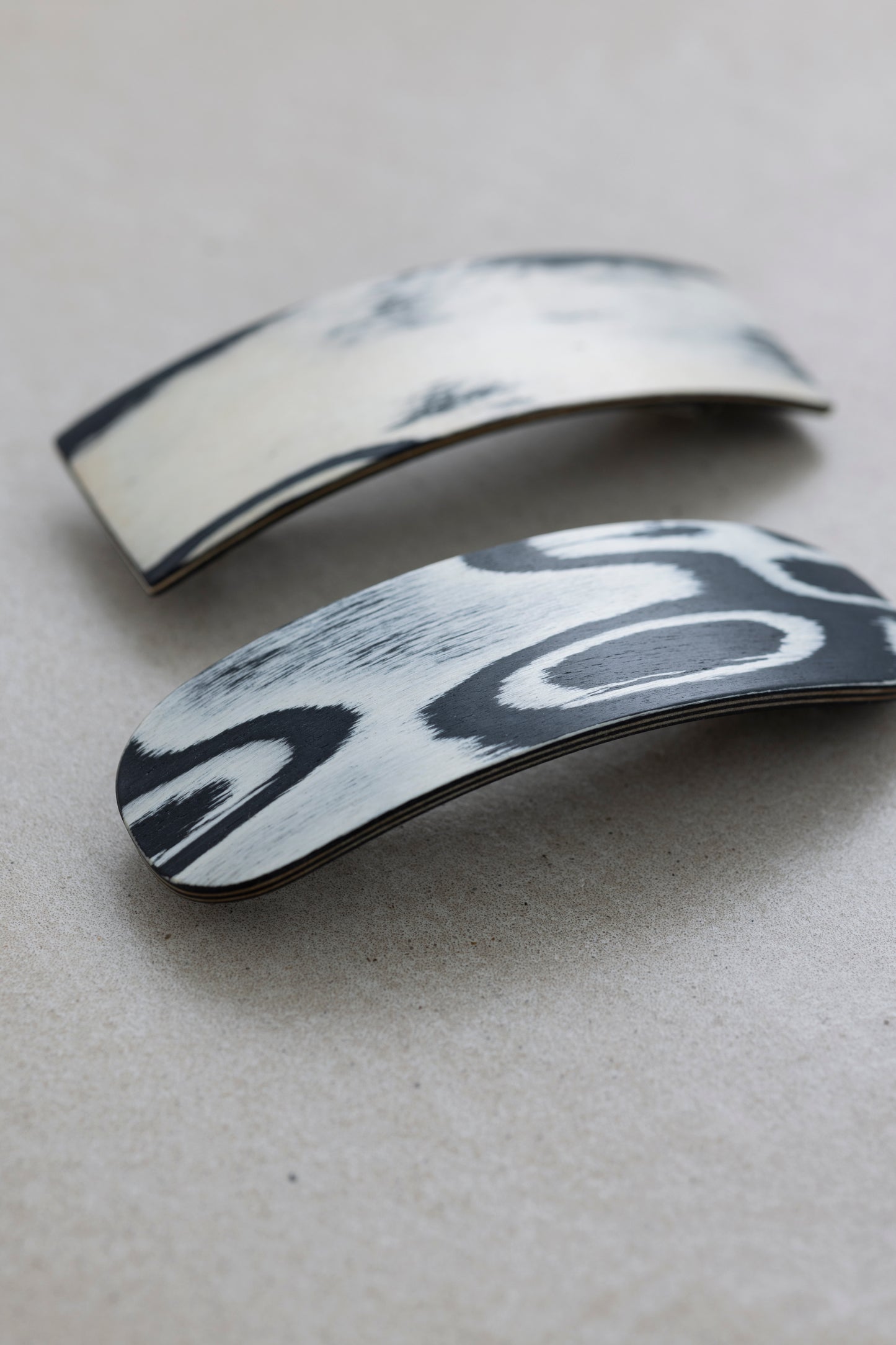 KOSTKAMM バレッタ Hairclip wood 10cm