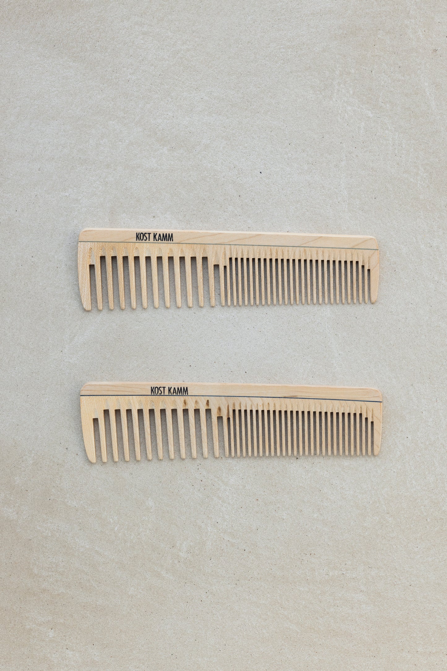 KOSTKAMM Hairdressing comb / Extra wide x Wide