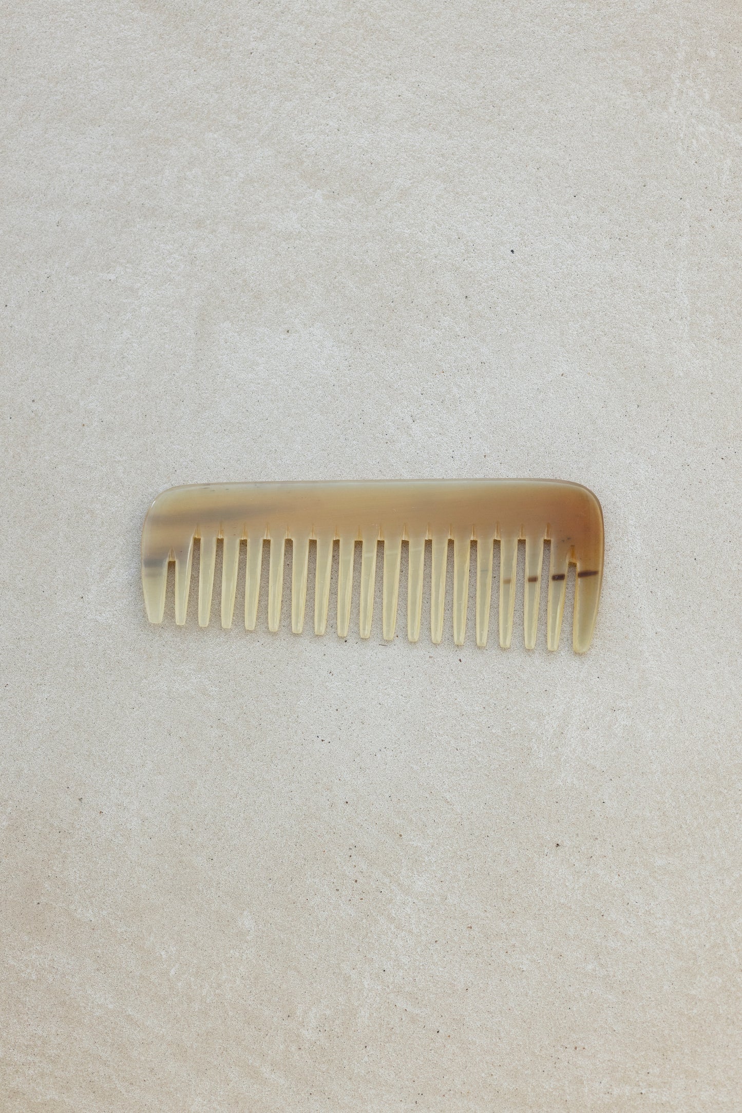 KOSTKAMM Hairdressing comb 水牛