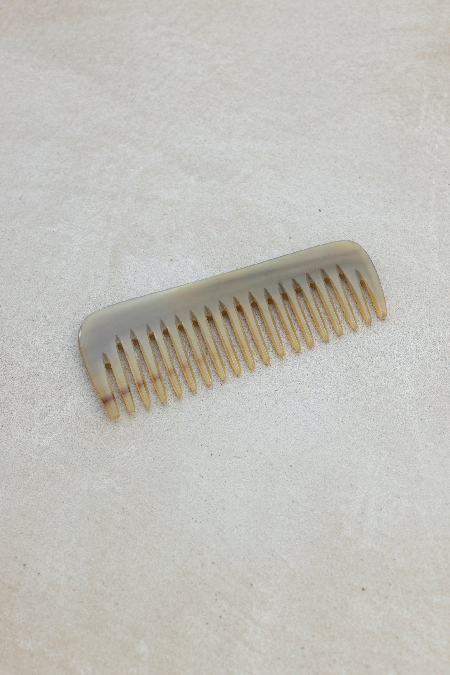 KOSTKAMM Hairdressing comb 水牛