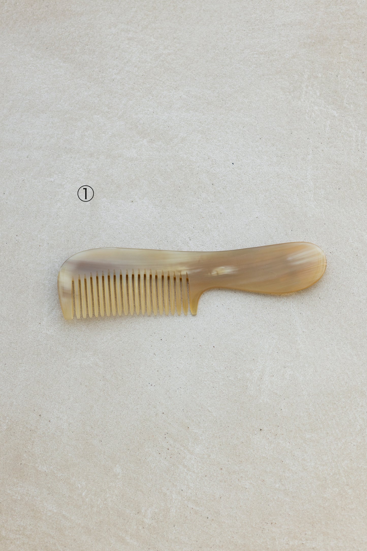 KOSTKAMM Handle Comb 水牛 17.5cm / Wide