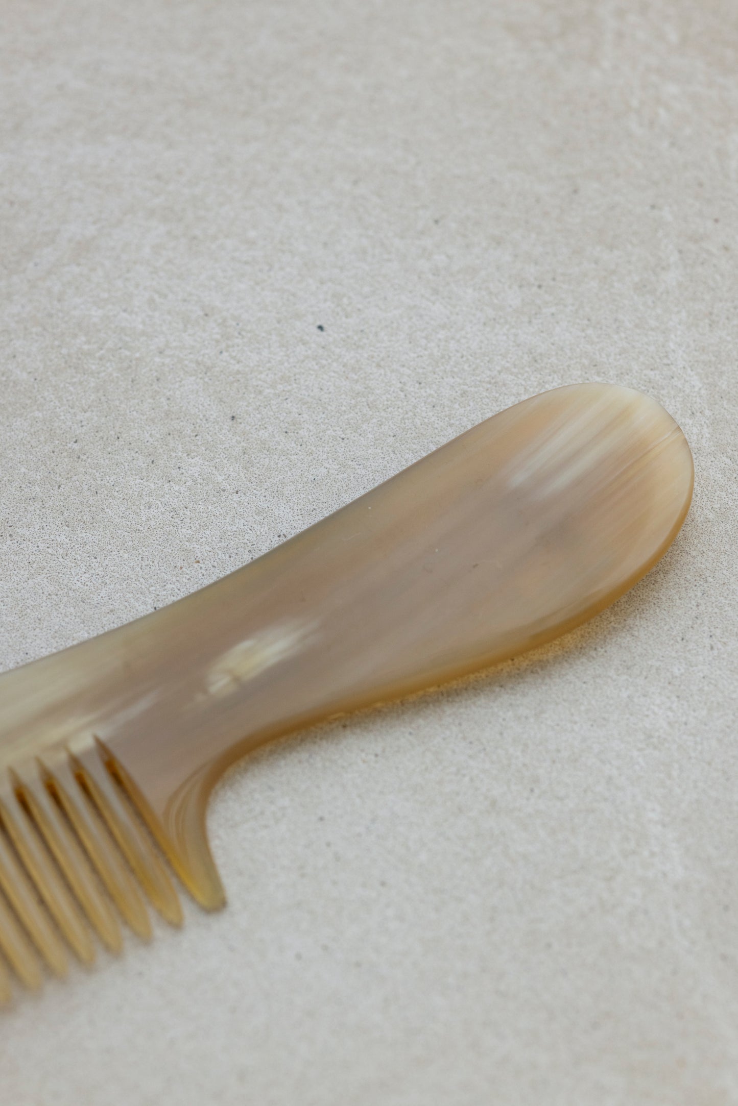 KOSTKAMM Handle Comb 水牛 17.5cm / Wide