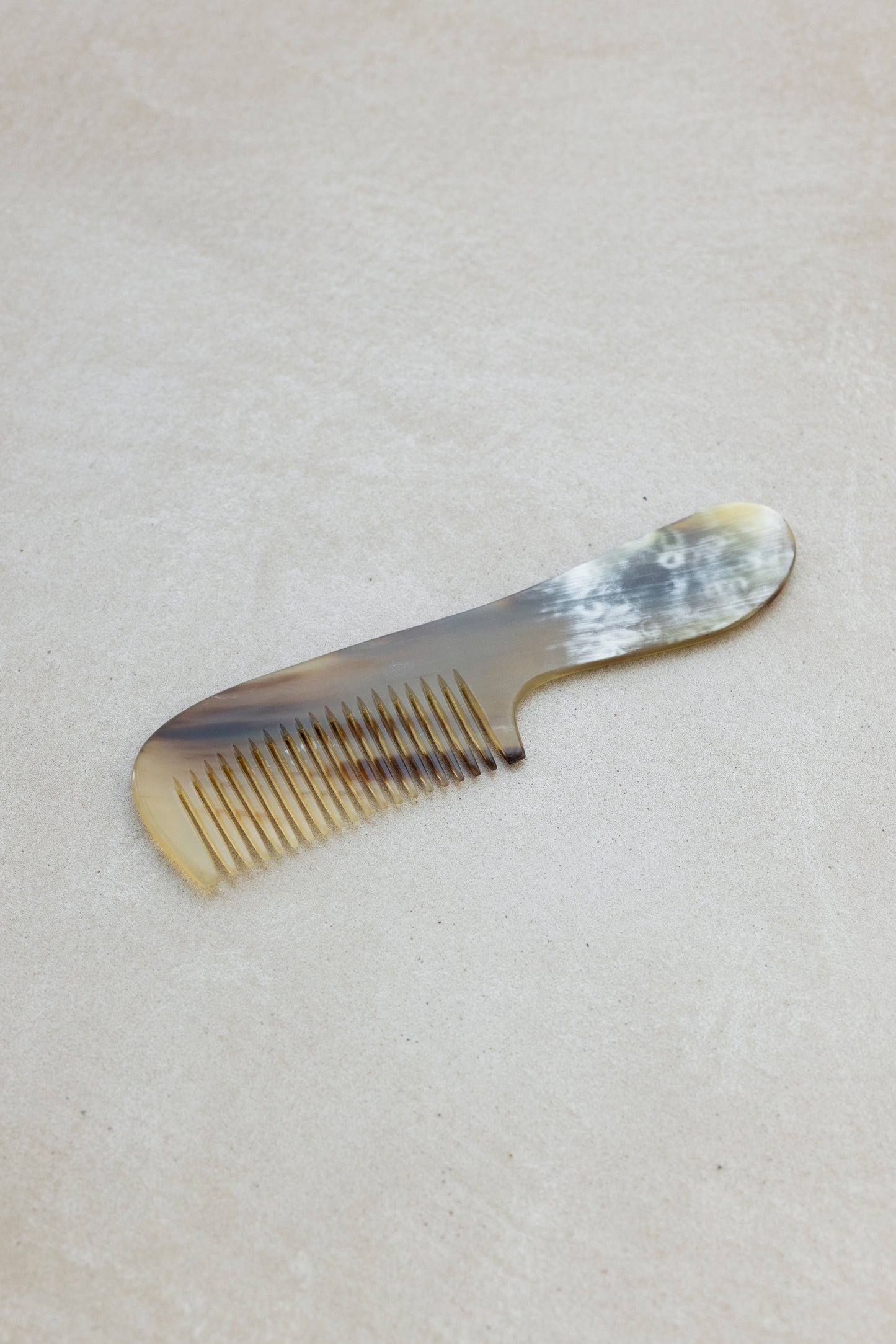 KOSTKAMM Handle Comb 水牛 17.5cm / Wide