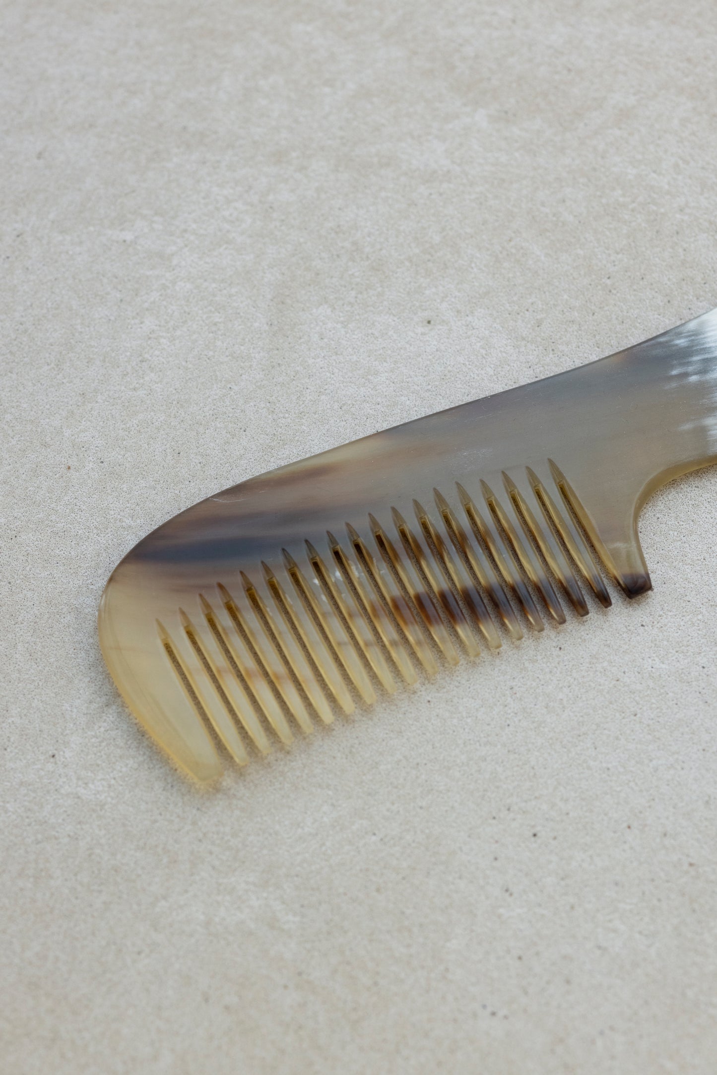 KOSTKAMM Handle Comb 水牛 17.5cm / Wide