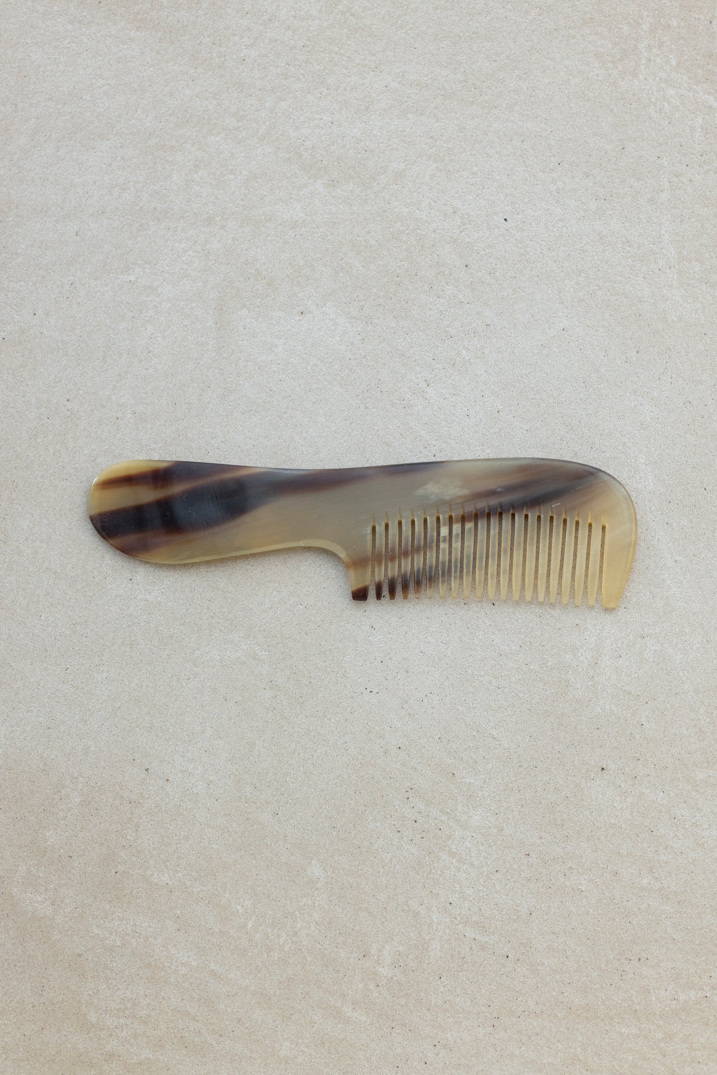 KOSTKAMM Handle Comb 水牛 17.5cm / Wide